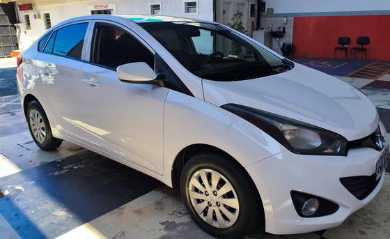 HYUNDAI HB20S 1.0 12V FLEX VISION MANUAL HYUNDAI HB20S 1.0 12V FLEX VISION MANUAL
